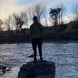 Meet your Posher, Carter